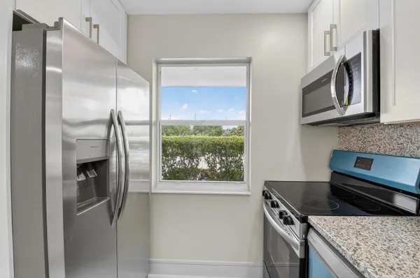 $255,000 | 9880 Marina Boulevard, Unit 1509, Boca Raton, FL 33428