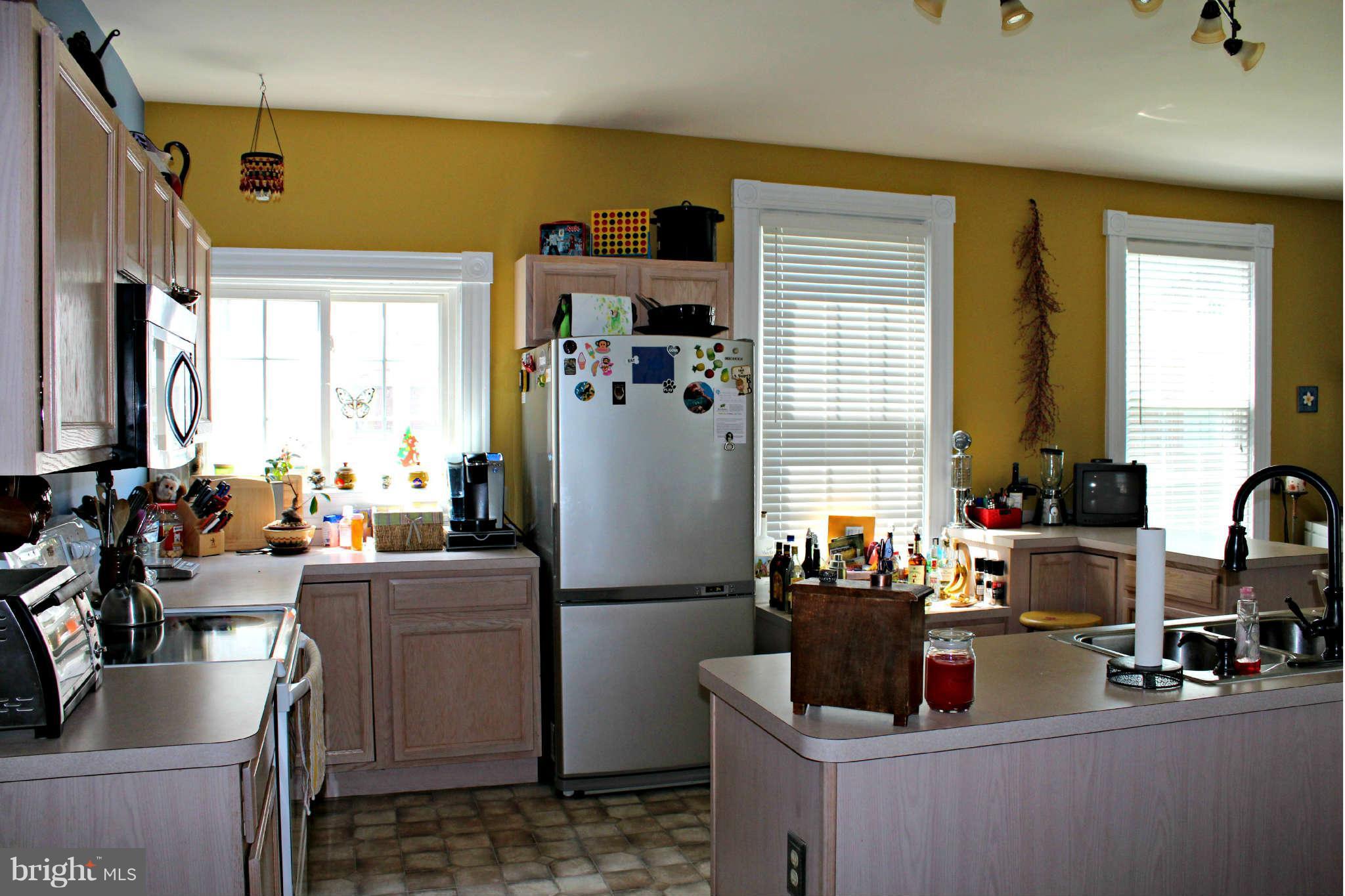 105 Central Avenue Ridgely, MD 21660 - Photo 10 of 22 Kitchen