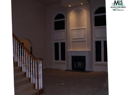 38725 Westchester Road Sterling Heights, MI 48310 - Photo 3 of 9 807818-2.JPG