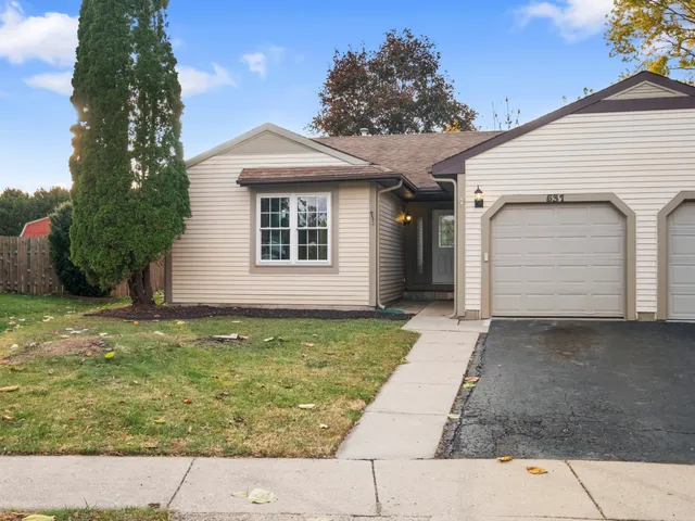 $389,900 | 531 Lasalle Lane, Buffalo Grove, IL 60089