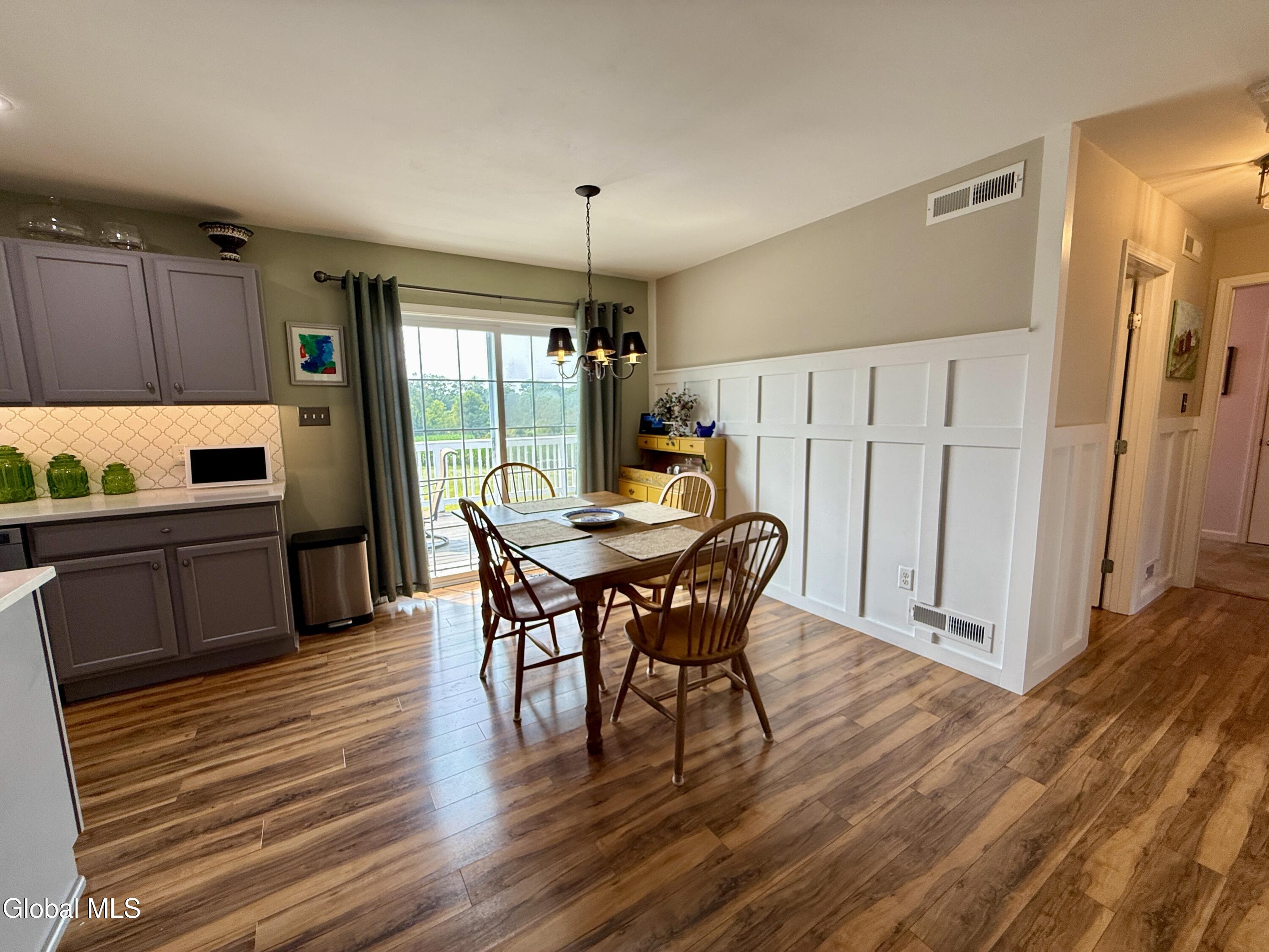 106 Cross Road Hampton, NY 12837 - Photo 15 of 74 Photo Aug 05 2025, 1 32 21 PM