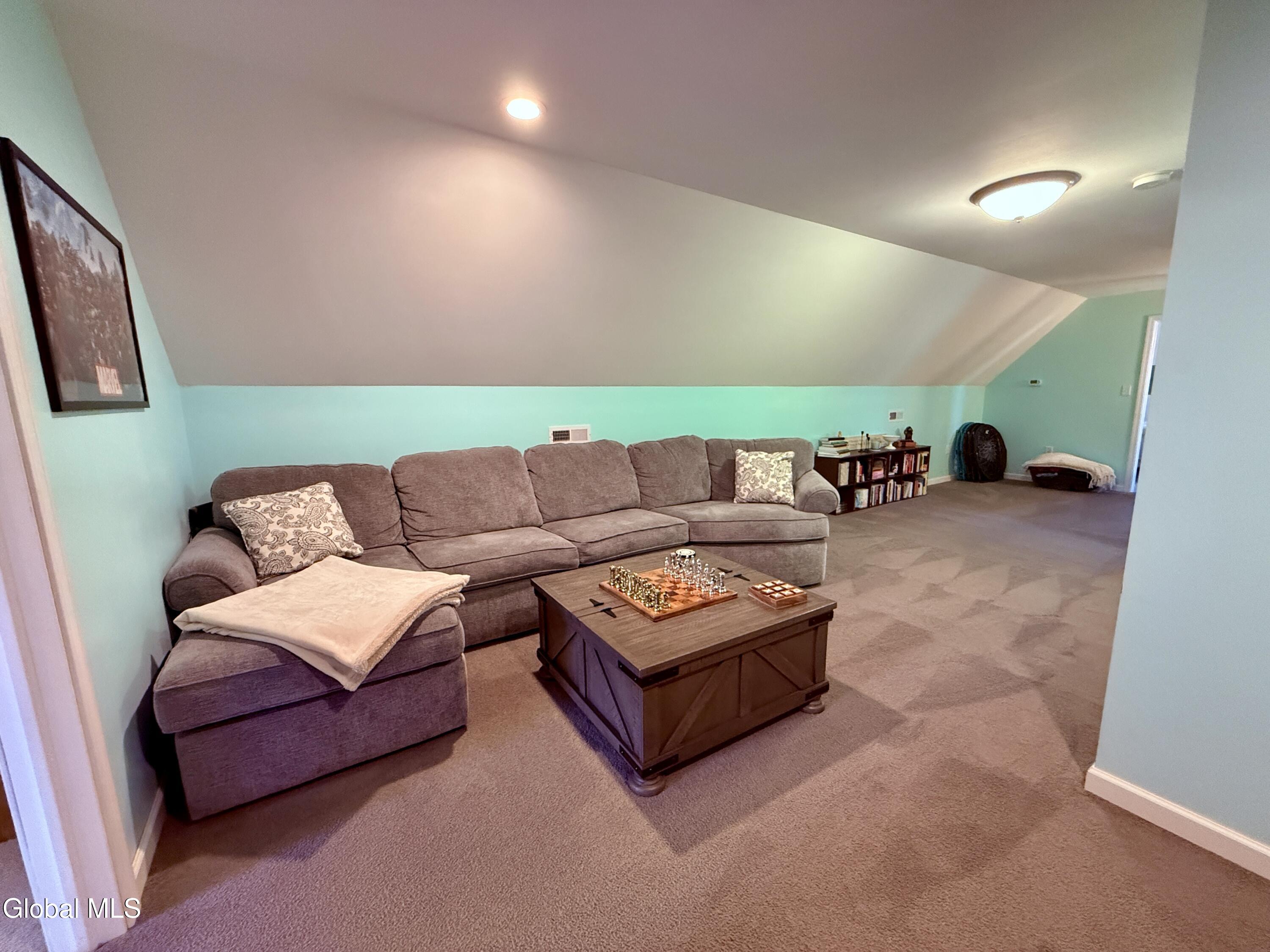 106 Cross Road Hampton, NY 12837 - Photo 34 of 74 Photo Aug 05 2025, 2 02 52 PM