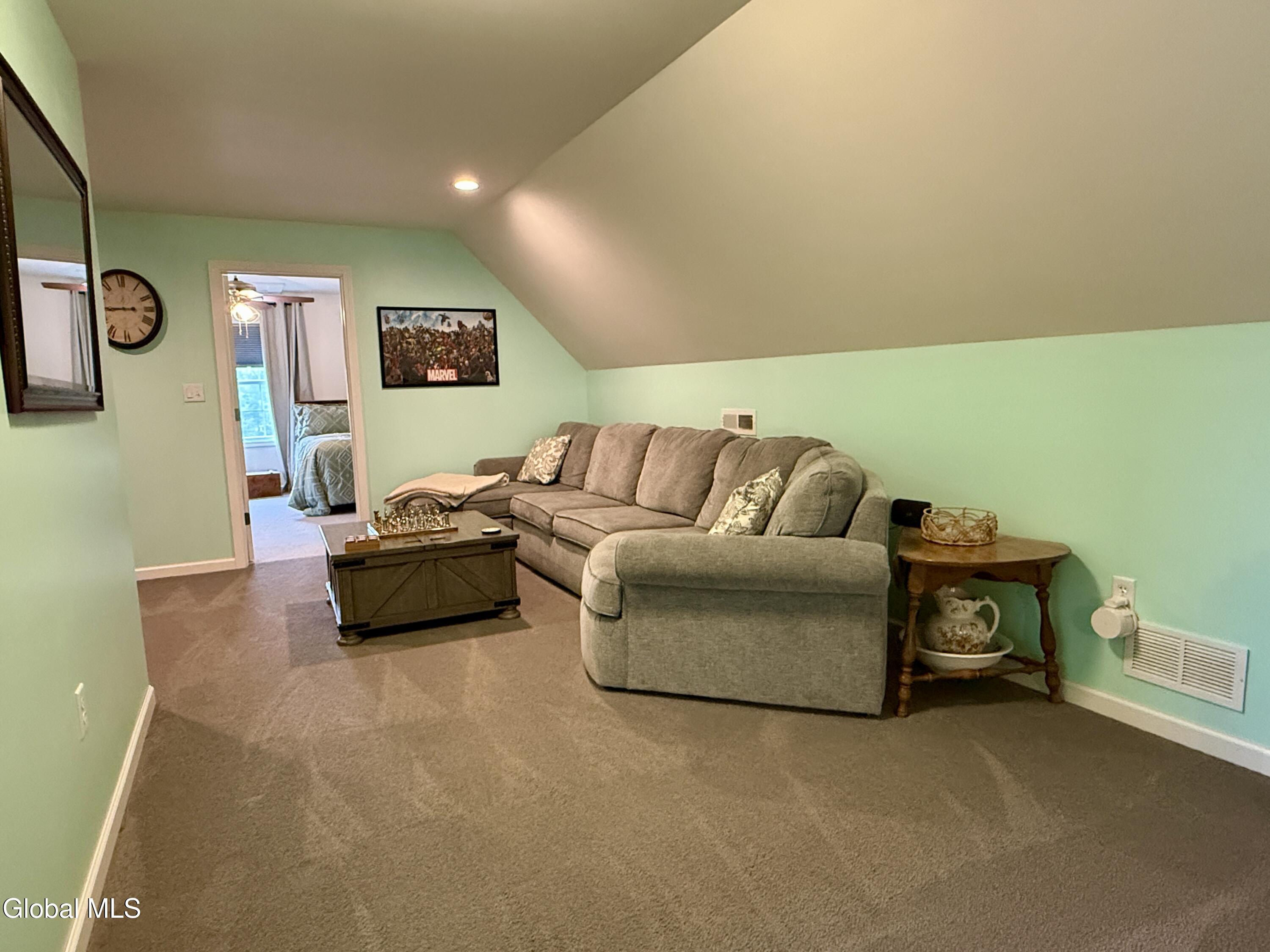 106 Cross Road Hampton, NY 12837 - Photo 37 of 74 Photo Aug 05 2025, 1 59 12 PM