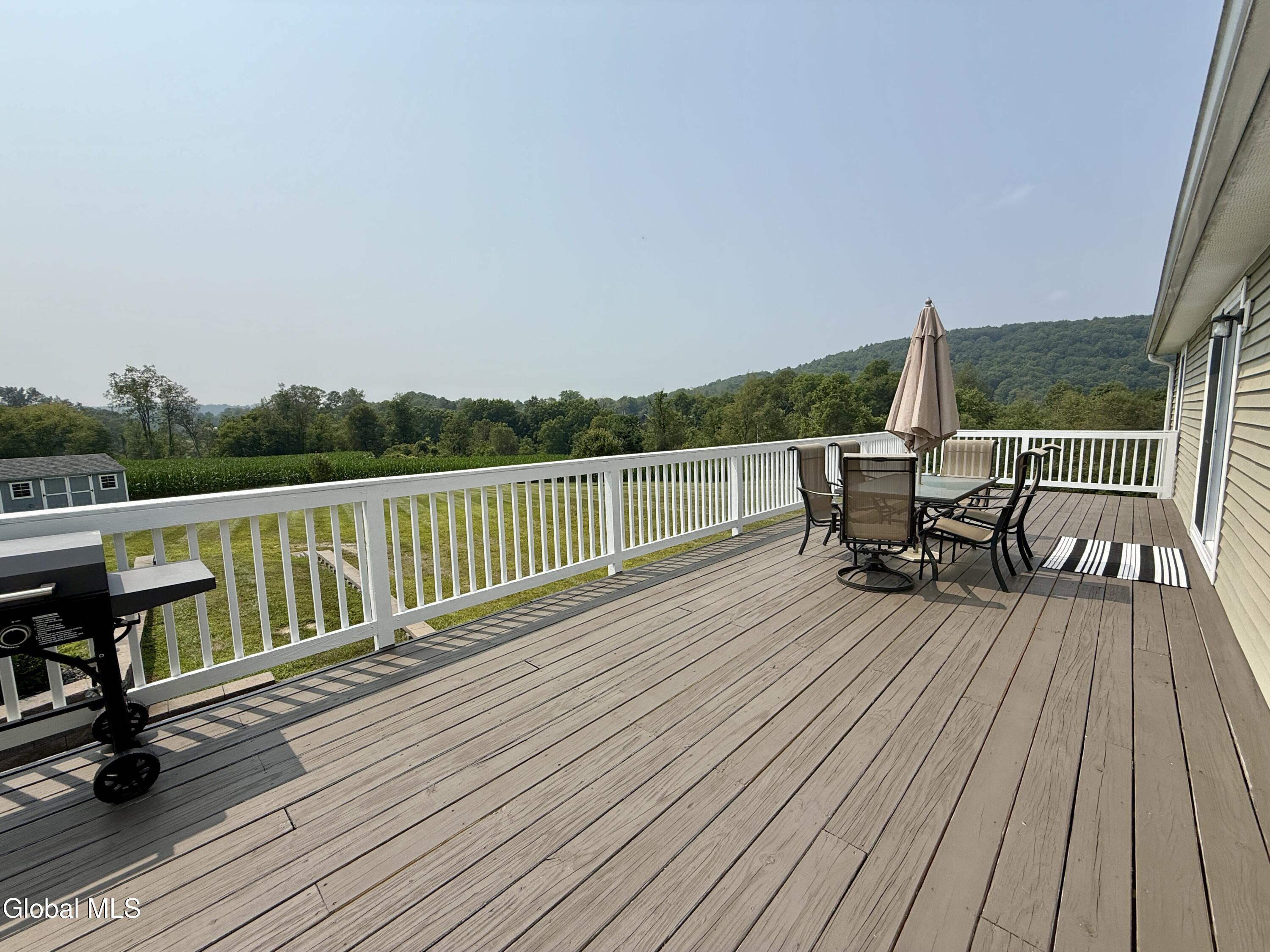 106 Cross Road Hampton, NY 12837 - Photo 41 of 74 Photo Aug 05 2025, 1 50 28 PM