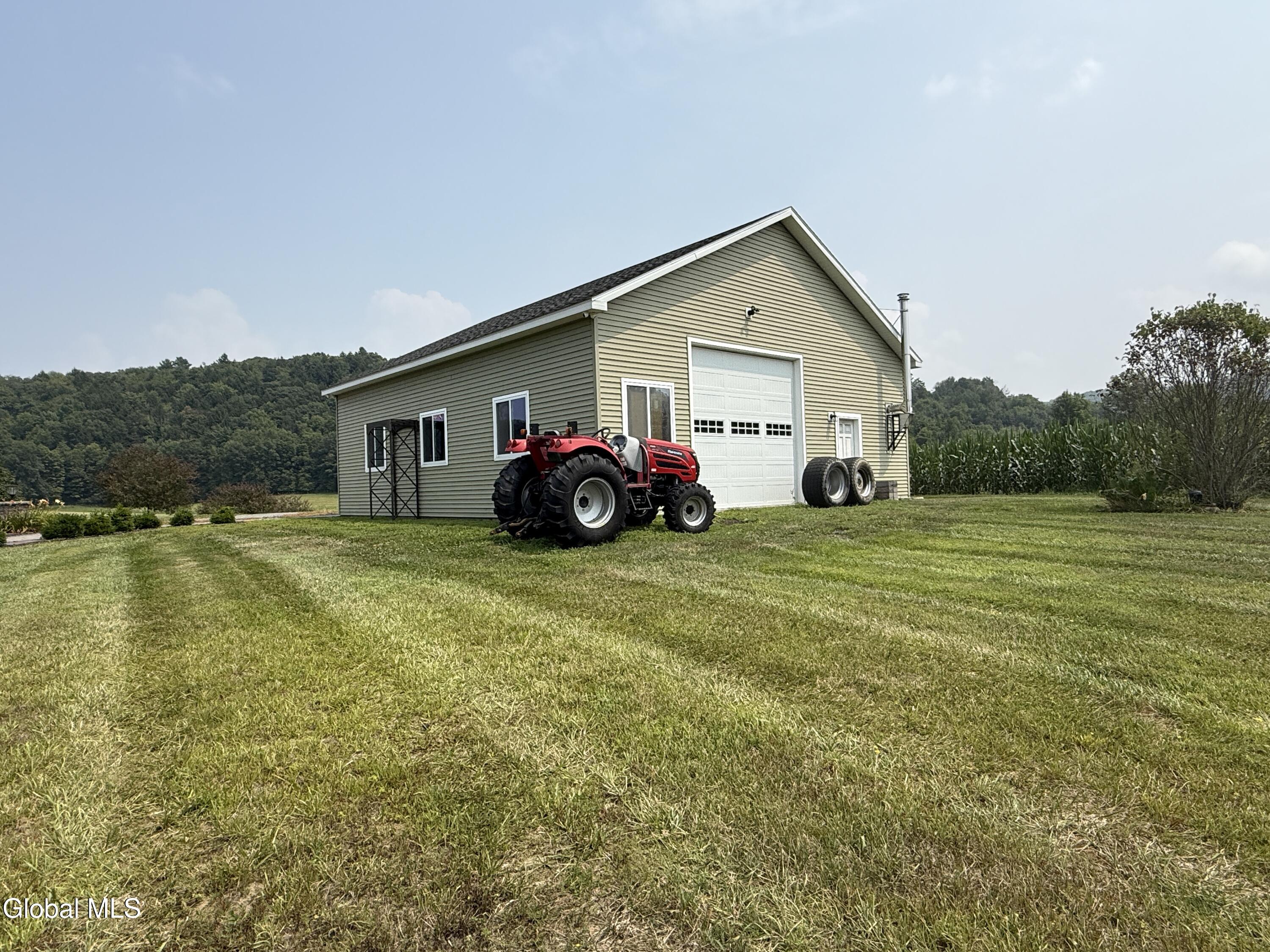 106 Cross Road Hampton, NY 12837 - Photo 47 of 74 Photo Aug 05 2025, 1 28 41 PM