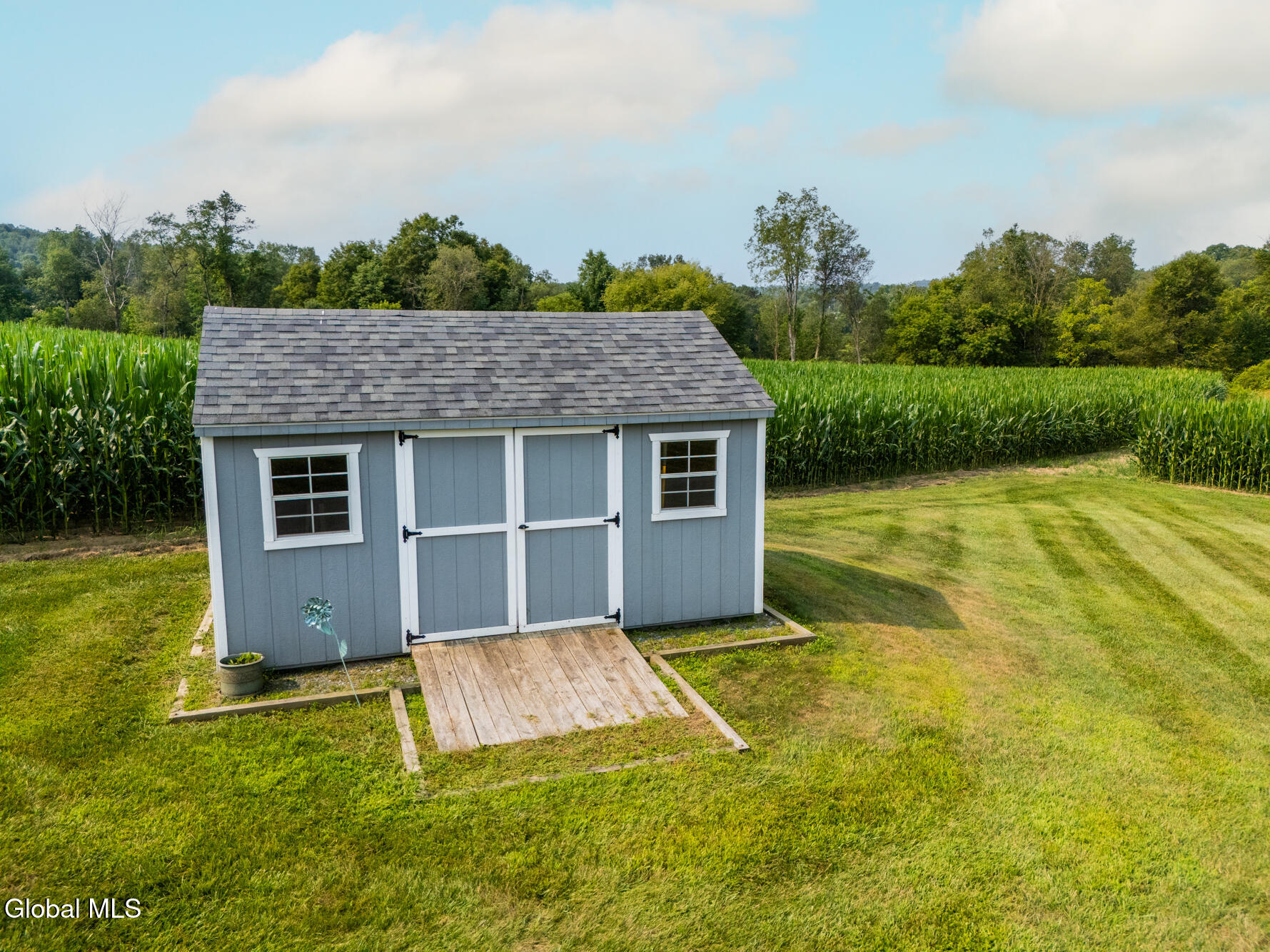 106 Cross Road Hampton, NY 12837 - Photo 63 of 74 DJI_20250806102115_0554_D