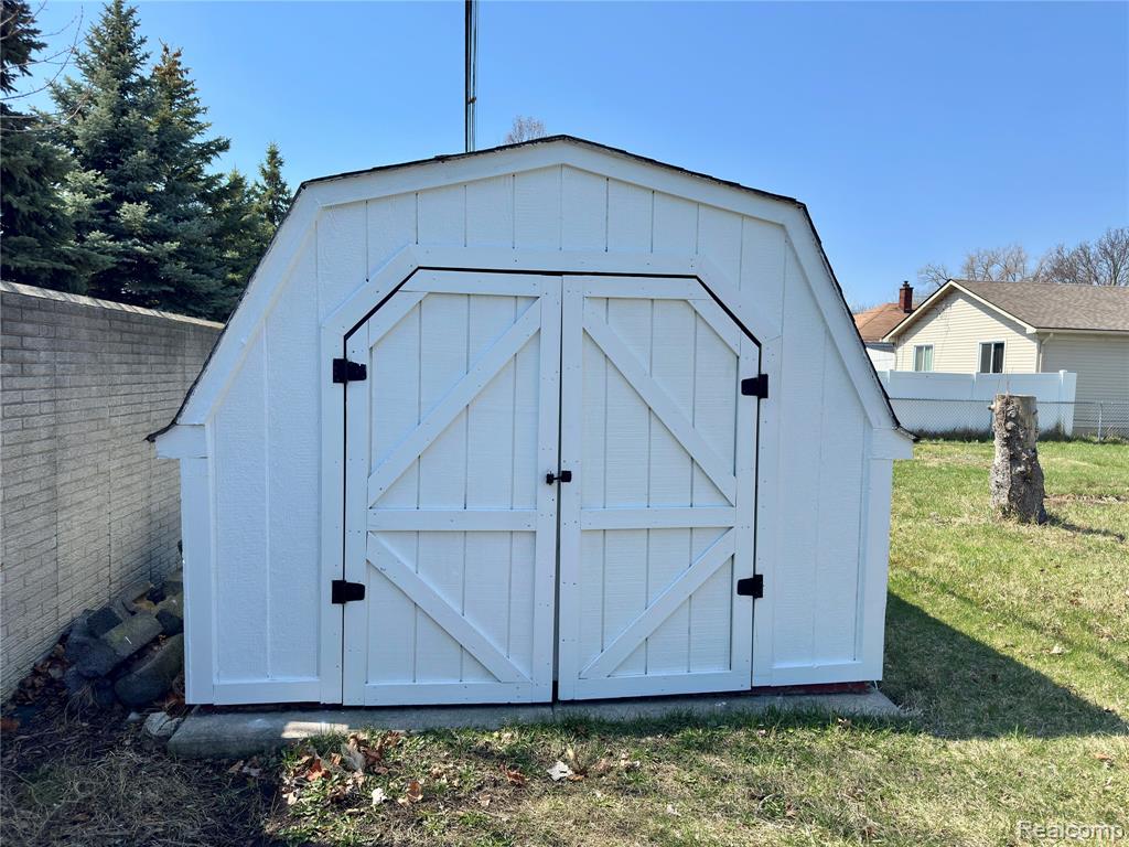 7254 Gerald Avenue Warren, MI 48092 - Photo 22 of 25