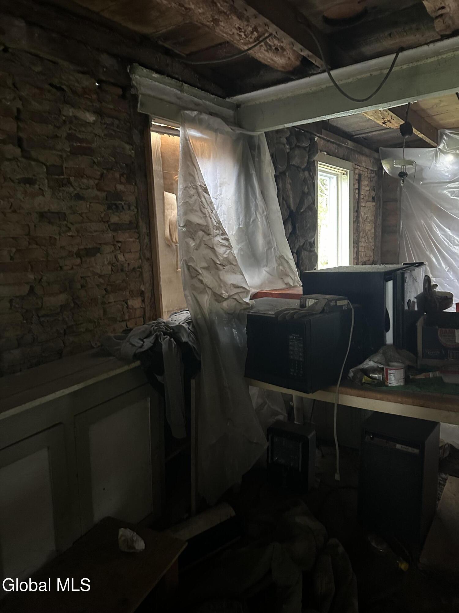 3964 Putnam Road Schenectady, NY 12306 - Photo 6 of 11 IMG_0577