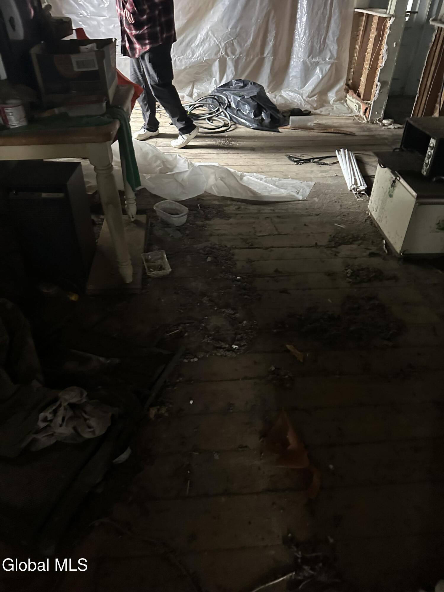 3964 Putnam Road Schenectady, NY 12306 - Photo 7 of 11 IMG_0578