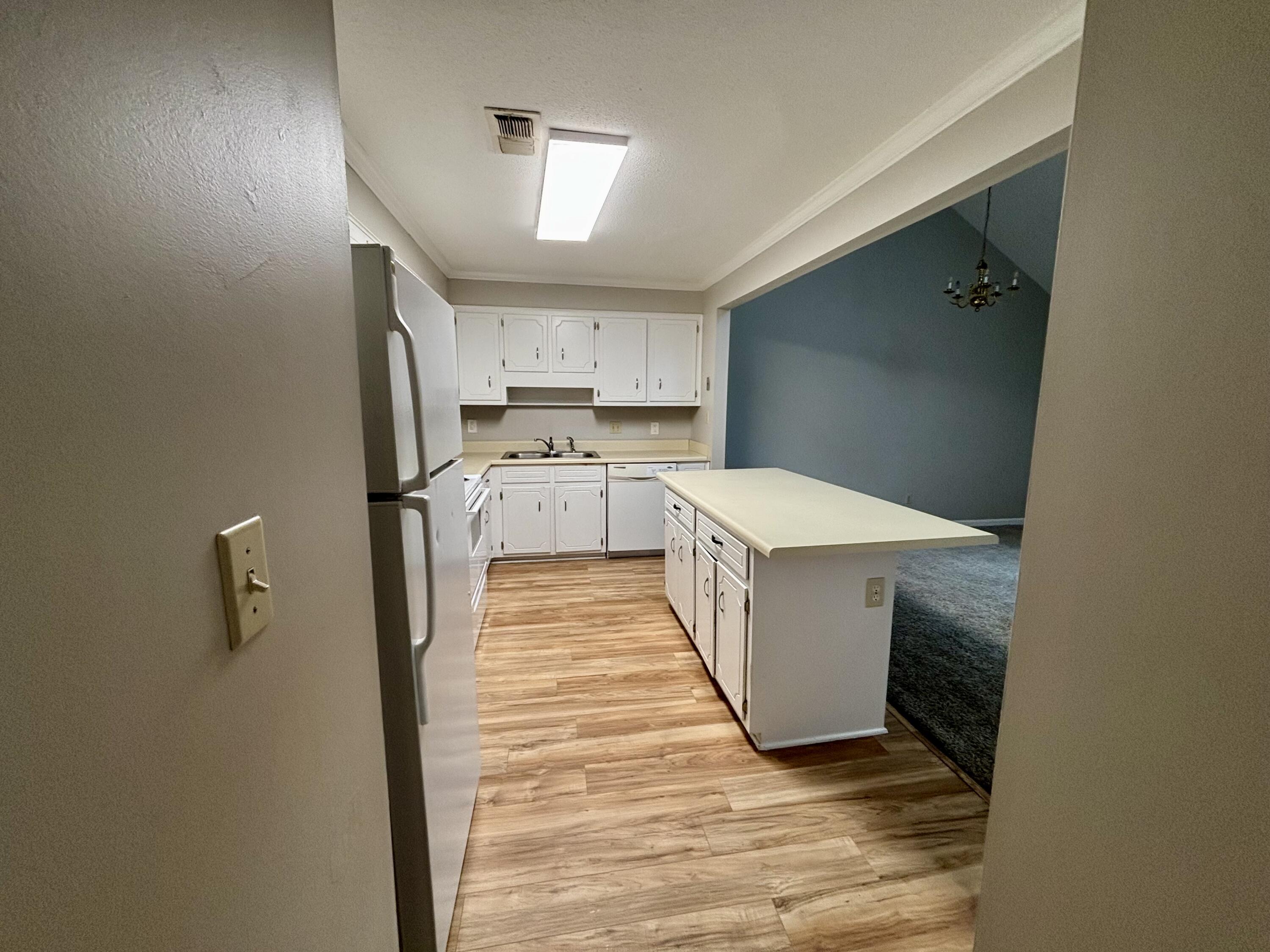 2139 Holt Street Augusta, GA 30904 - Photo 4 of 16 IMG_1386