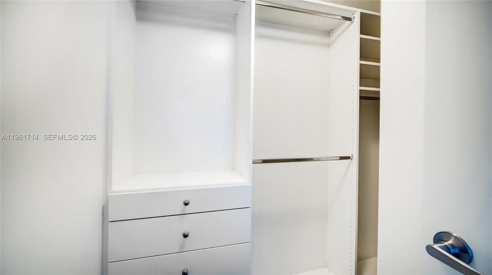 90 Southwest 3rd Street, Unit TH706 Miami, FL 33130 - Photo 23 of 43