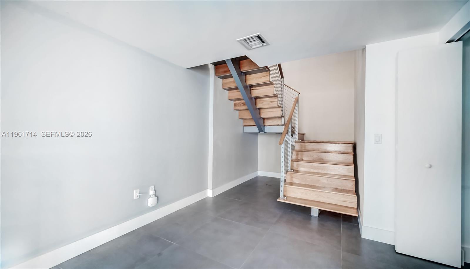 90 Southwest 3rd Street, Unit TH706 Miami, FL 33130 - Photo 24 of 43