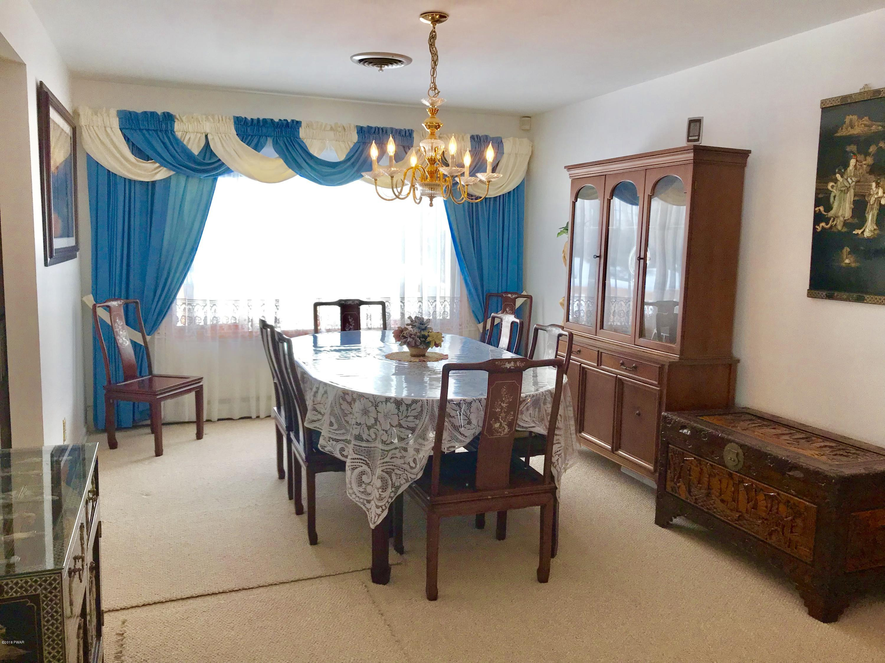 277 Gold Key Road Milford, PA 18337 - Photo 7 of 34 Huge Dining Room With Lake View