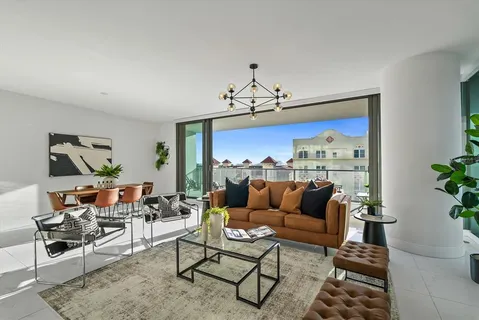 $1,750,000 | 100 1st Avenue North, Unit 501, St. Petersburg, FL 33701