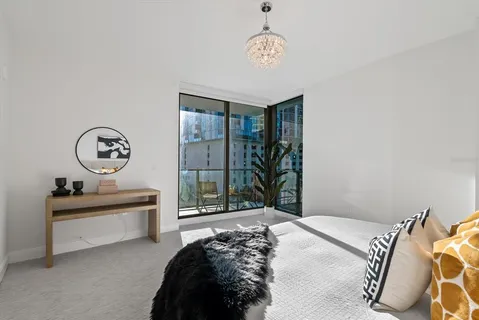 $1,750,000 | 100 1st Avenue North, Unit 501, St. Petersburg, FL 33701