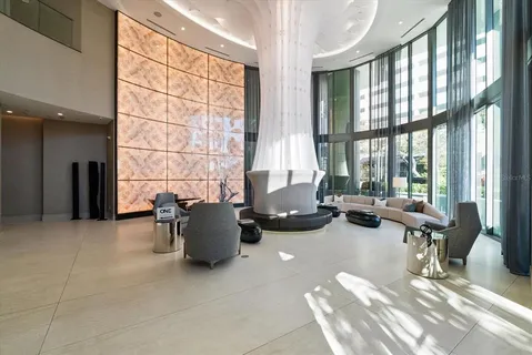 $1,750,000 | 100 1st Avenue North, Unit 501, St. Petersburg, FL 33701