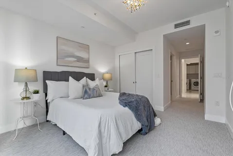 $1,750,000 | 100 1st Avenue North, Unit 501, St. Petersburg, FL 33701