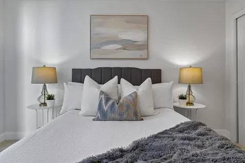 $1,750,000 | 100 1st Avenue North, Unit 501, St. Petersburg, FL 33701