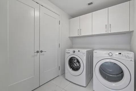 $1,750,000 | 100 1st Avenue North, Unit 501, St. Petersburg, FL 33701