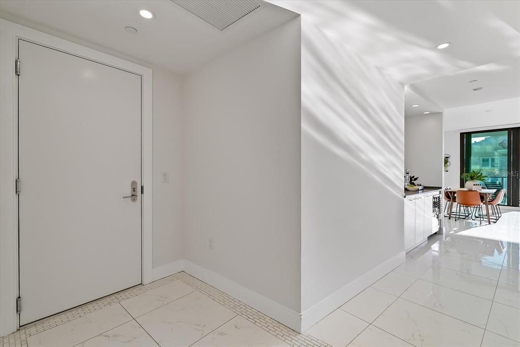 100 1st Avenue North, Unit 501 St. Petersburg, FL 33701 - Photo 3 of 64