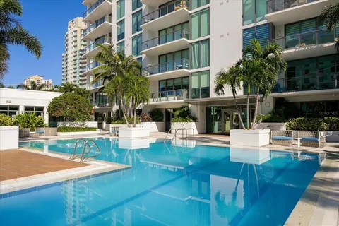 $1,750,000 | 100 1st Avenue North, Unit 501, St. Petersburg, FL 33701