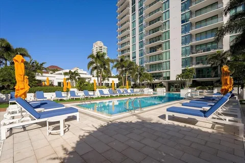 $1,750,000 | 100 1st Avenue North, Unit 501, St. Petersburg, FL 33701