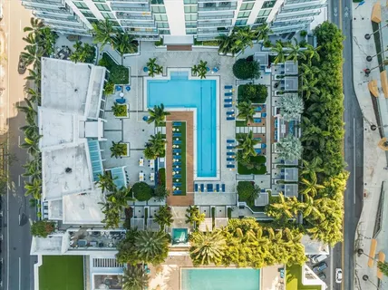 $1,750,000 | 100 1st Avenue North, Unit 501, St. Petersburg, FL 33701