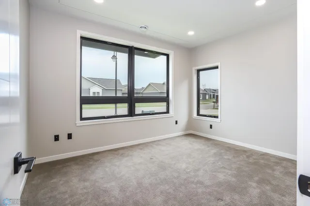 $695,000 | 4868 Bluebell Loop South, Fargo, ND 58104