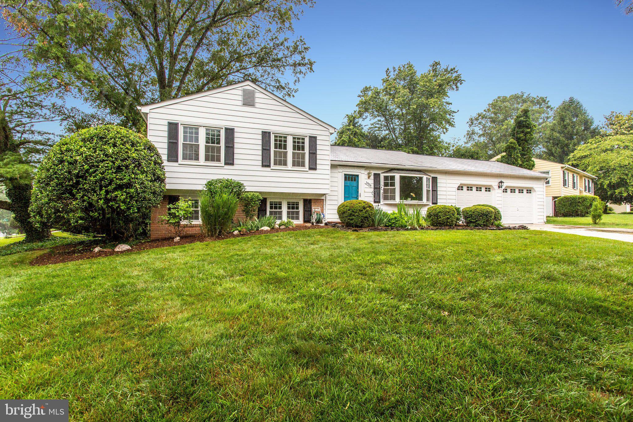 1906 Beulah Road Vienna, VA 22182 - Photo 2 of 26 Gallery Image 2