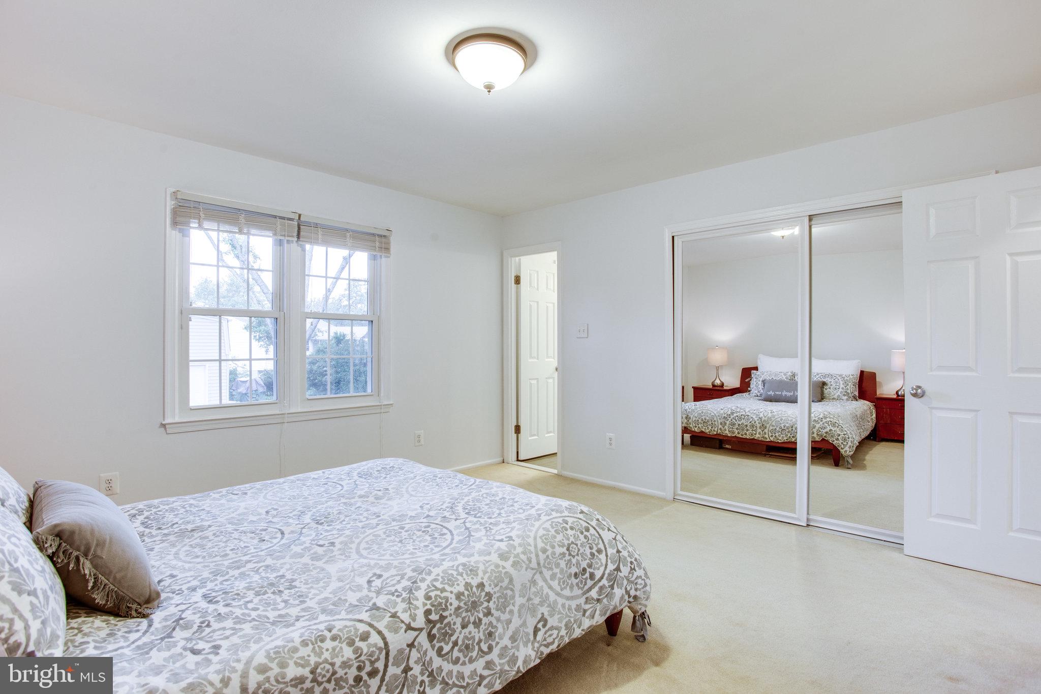 1906 Beulah Road Vienna, VA 22182 - Photo 14 of 26 Gallery Image 14