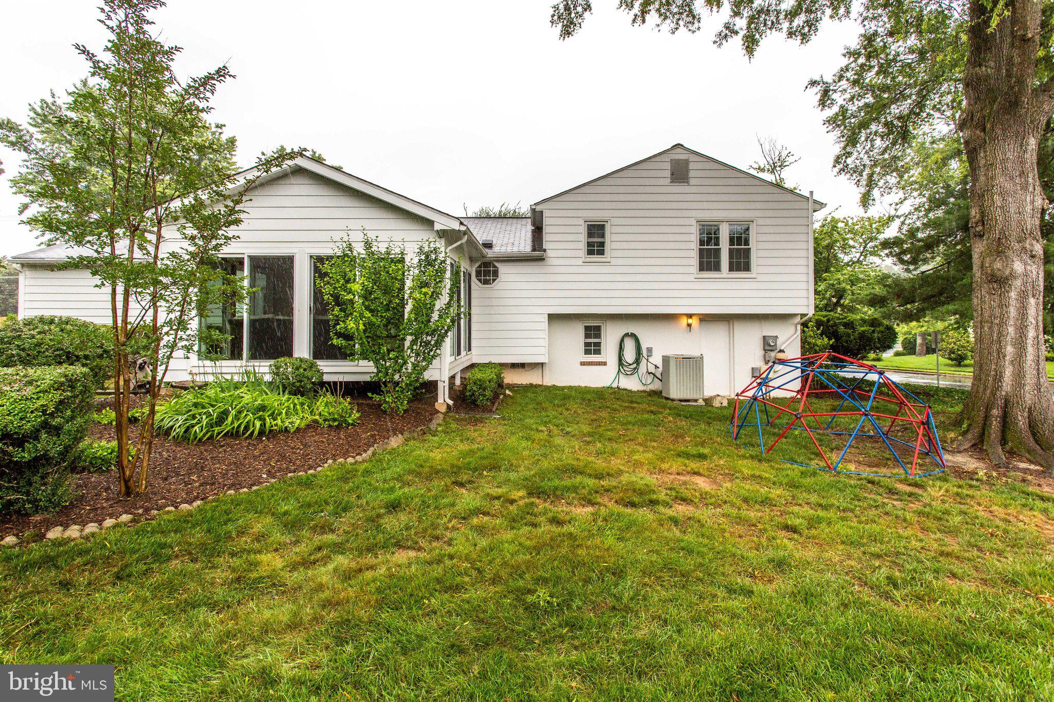 1906 Beulah Road Vienna, VA 22182 - Photo 24 of 26 Gallery Image 24