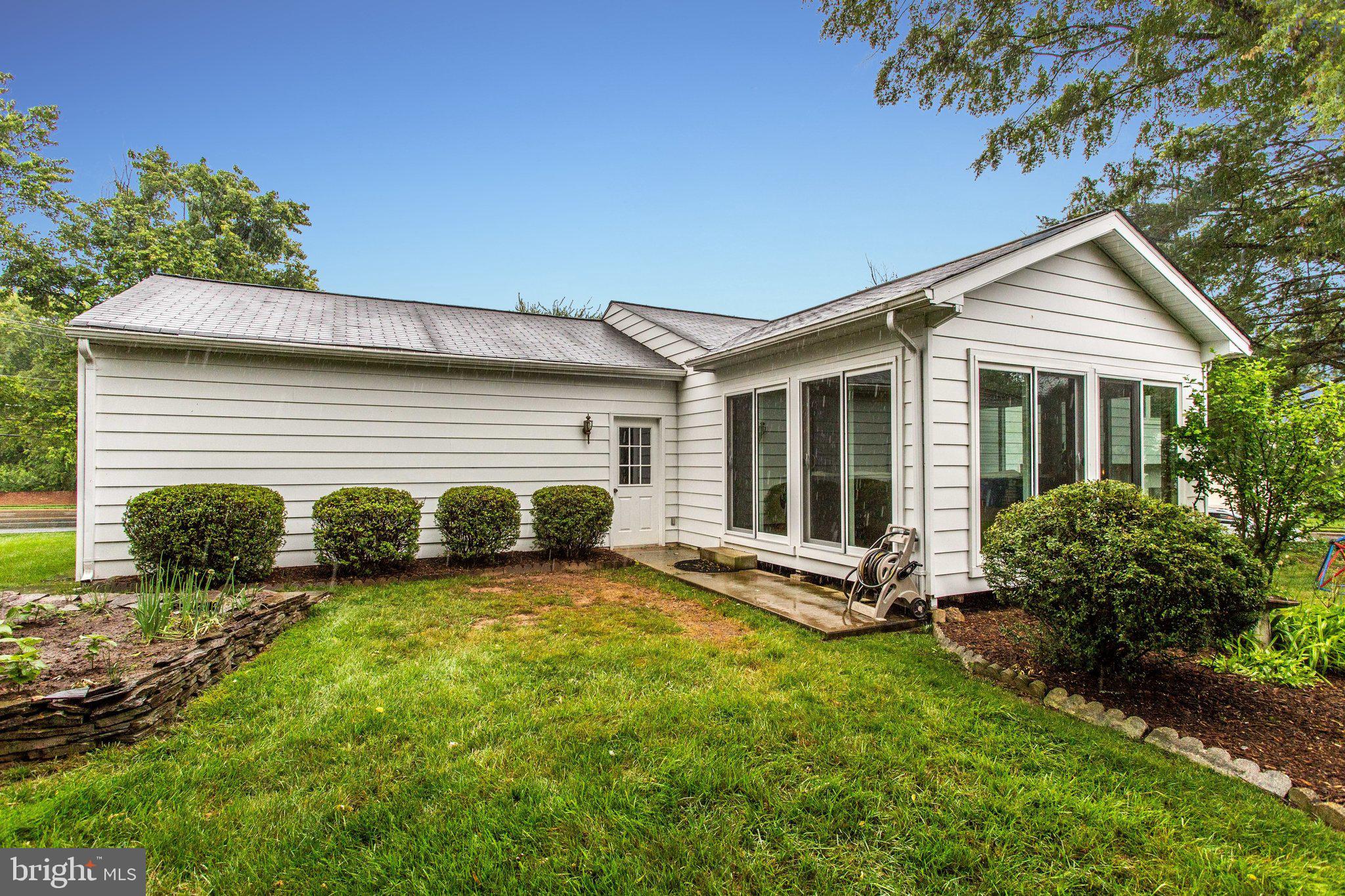1906 Beulah Road Vienna, VA 22182 - Photo 25 of 26 Gallery Image 25