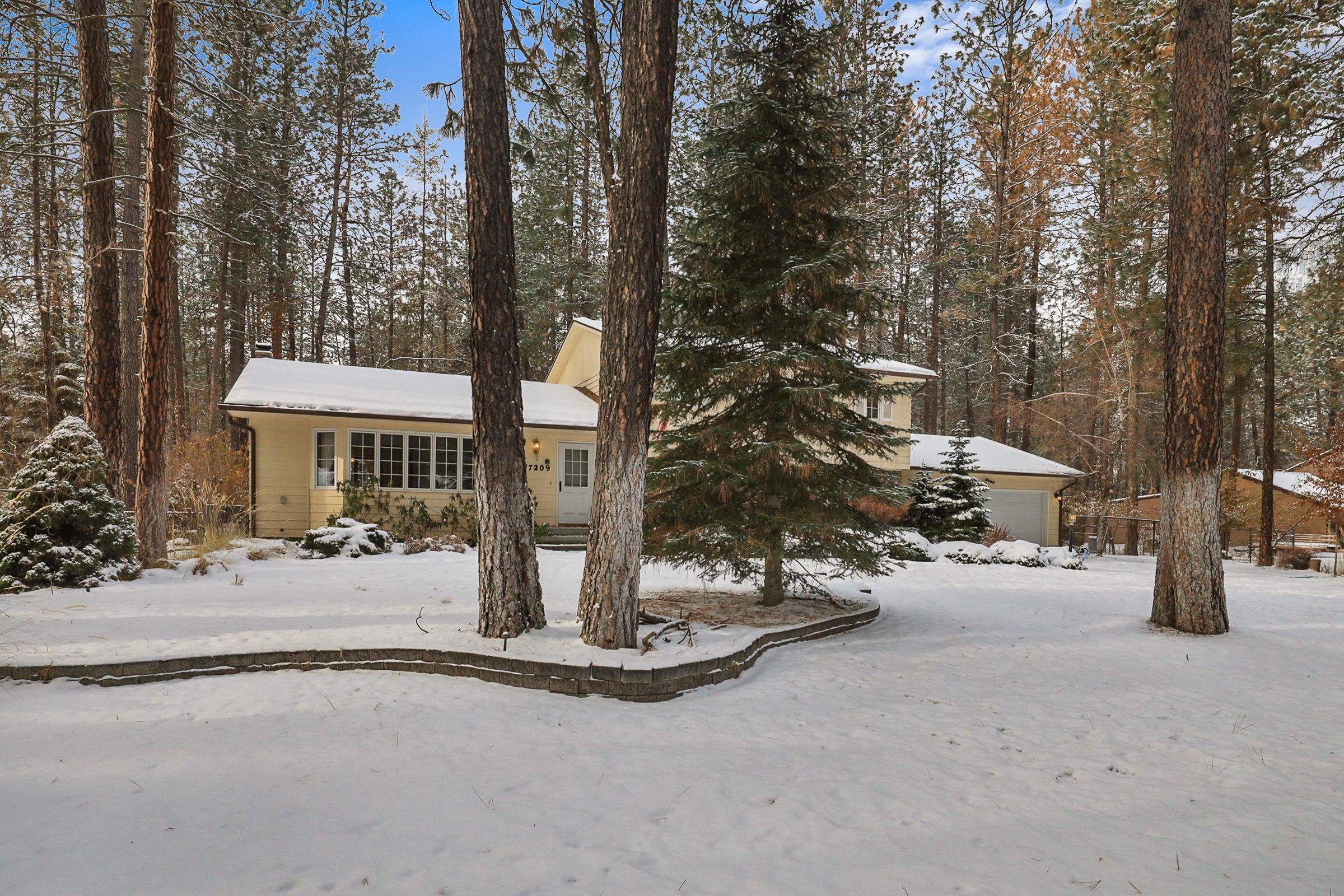 17209 North Saddle Hill Road Colbert, WA 99005 - Photo 3 of 39