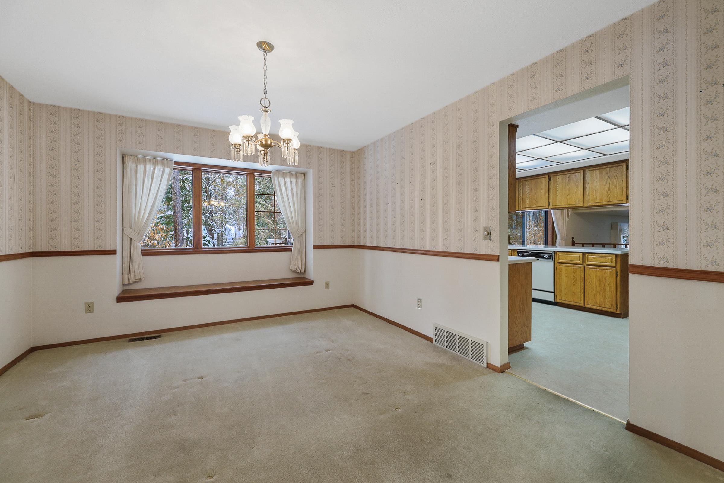 17209 North Saddle Hill Road Colbert, WA 99005 - Photo 9 of 39