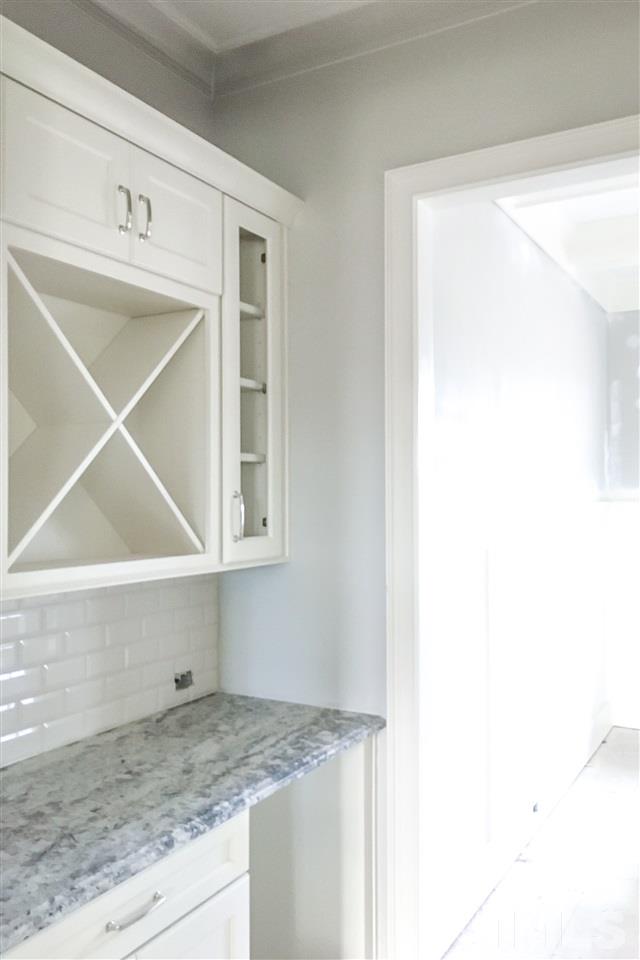 5011 Fanyon Way Raleigh, NC 27612 - Photo 4 of 17 Gallery Image 4