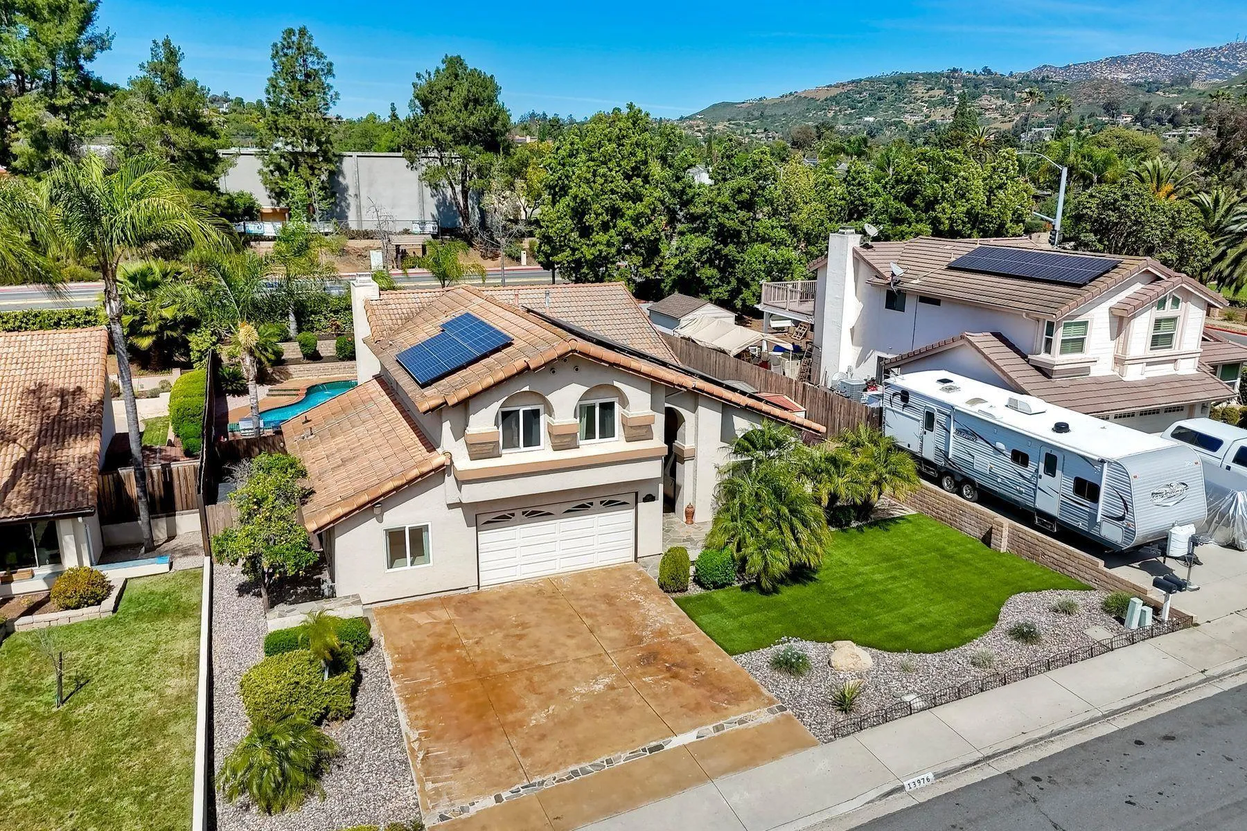 13976 Country Creek Road Poway, CA 92064 - Photo 36 of 40