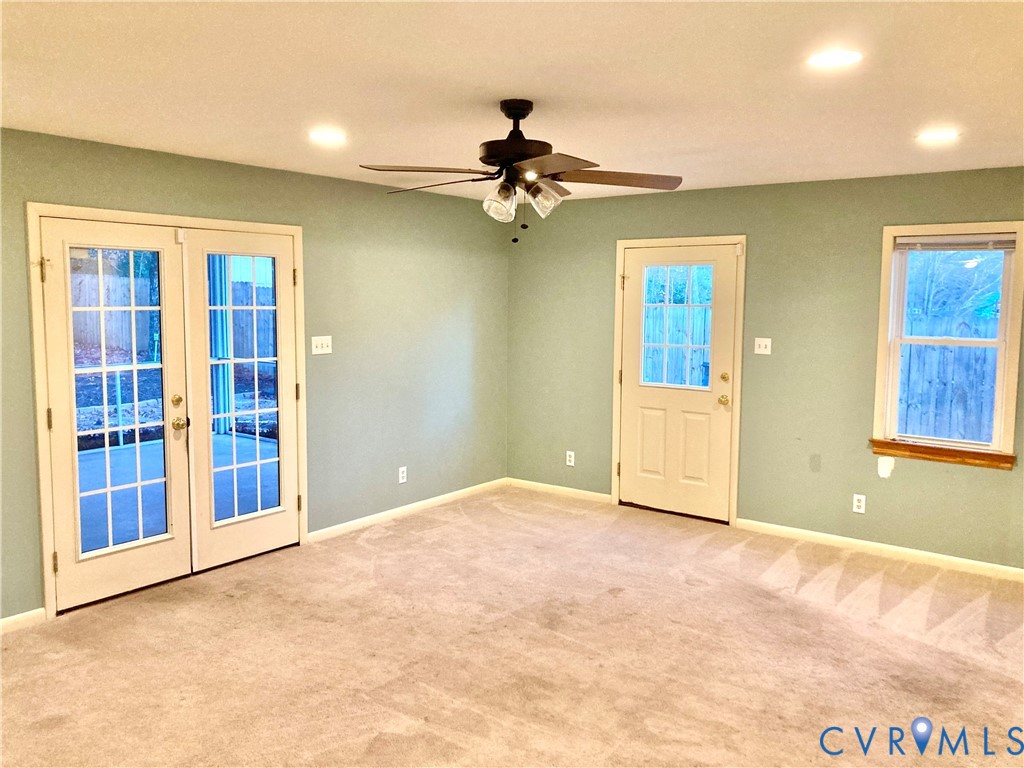 437 Queensway Road Chesterfield, VA 23236 - Photo 12 of 58