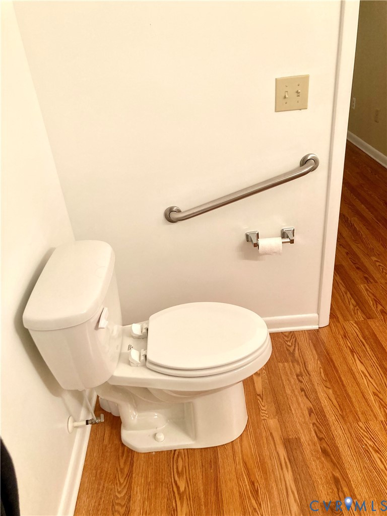 437 Queensway Road Chesterfield, VA 23236 - Photo 43 of 58 Rear Attached Suite/Bedroom5 half bathroom