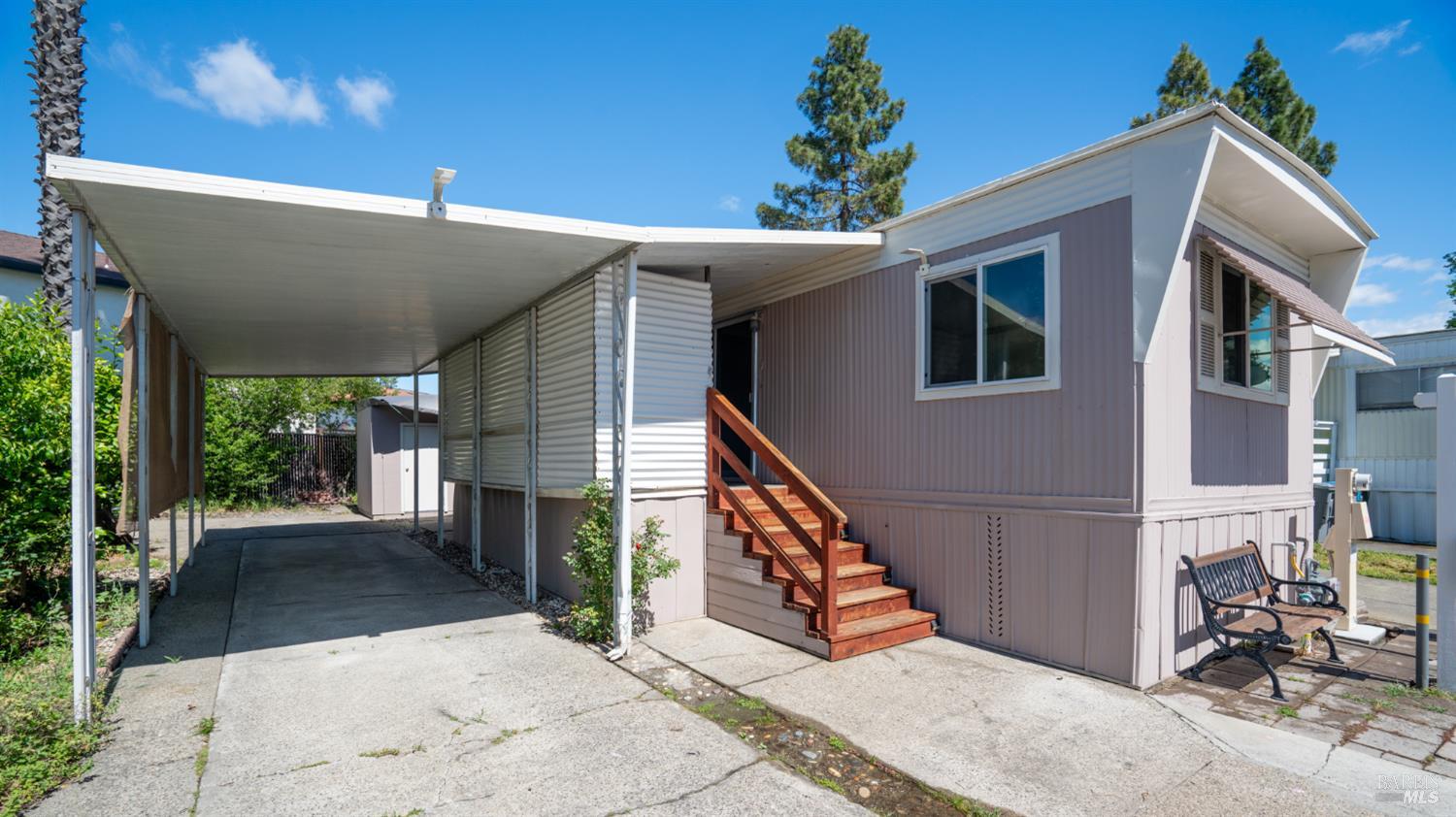 3162 Loretta Way Santa Rosa, CA 95403 - Photo 4 of 22