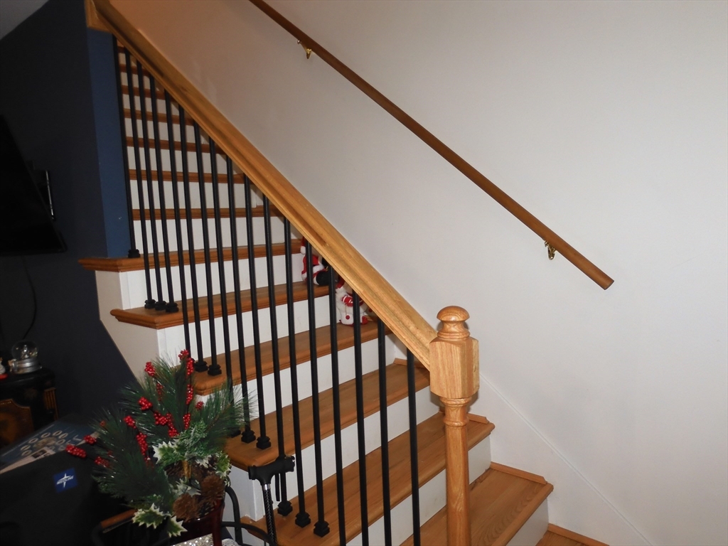 945 Riverside Drive, Unit 5B Methuen, MA 01844 - Photo 13 of 23