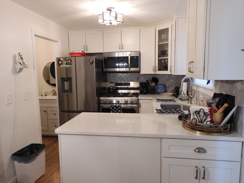 945 Riverside Drive, Unit 5B Methuen, MA 01844 - Photo 9 of 23