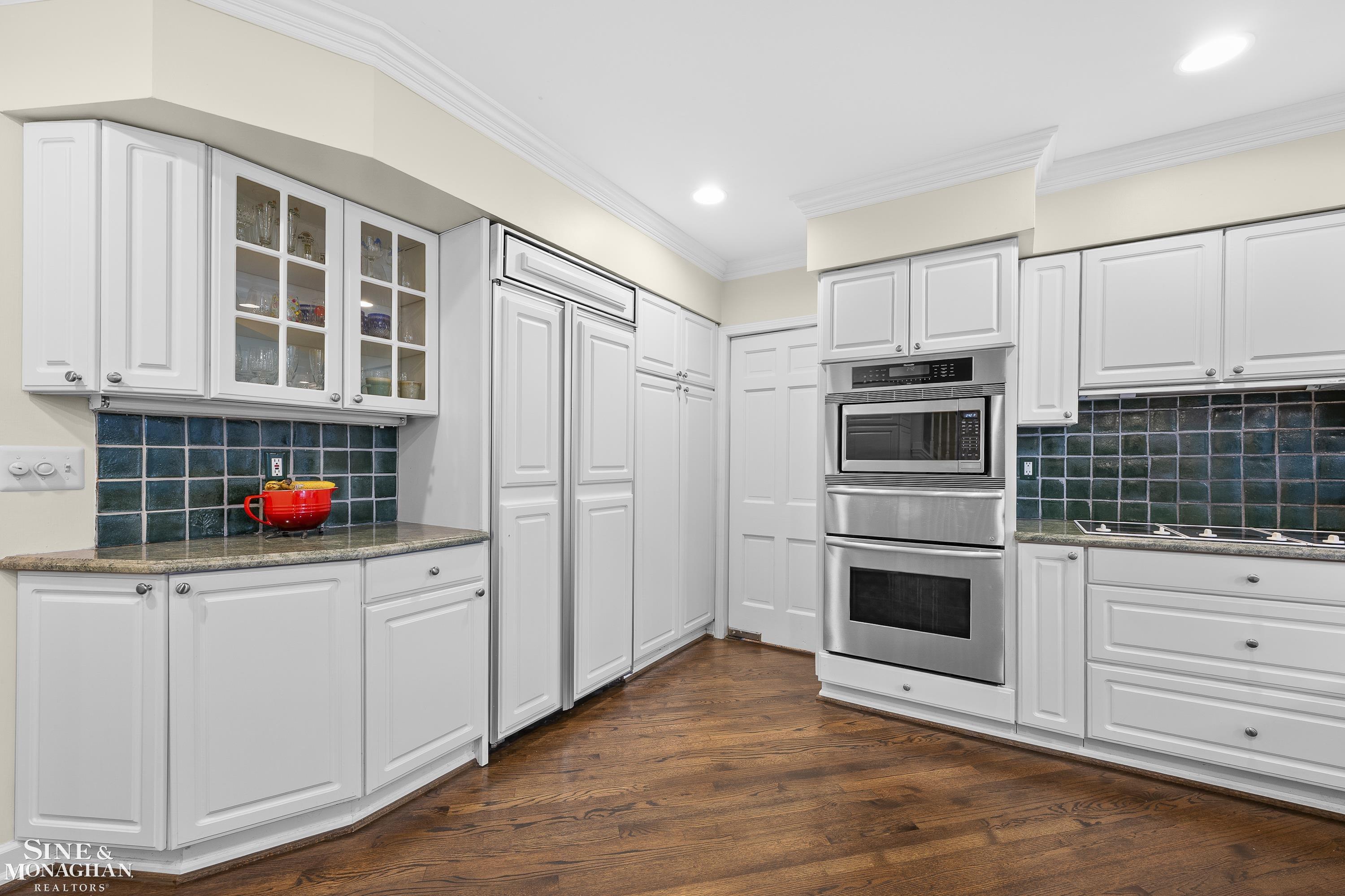 1117 Bishop Road Grosse Pointe Park, MI 48230 - Photo 15 of 40