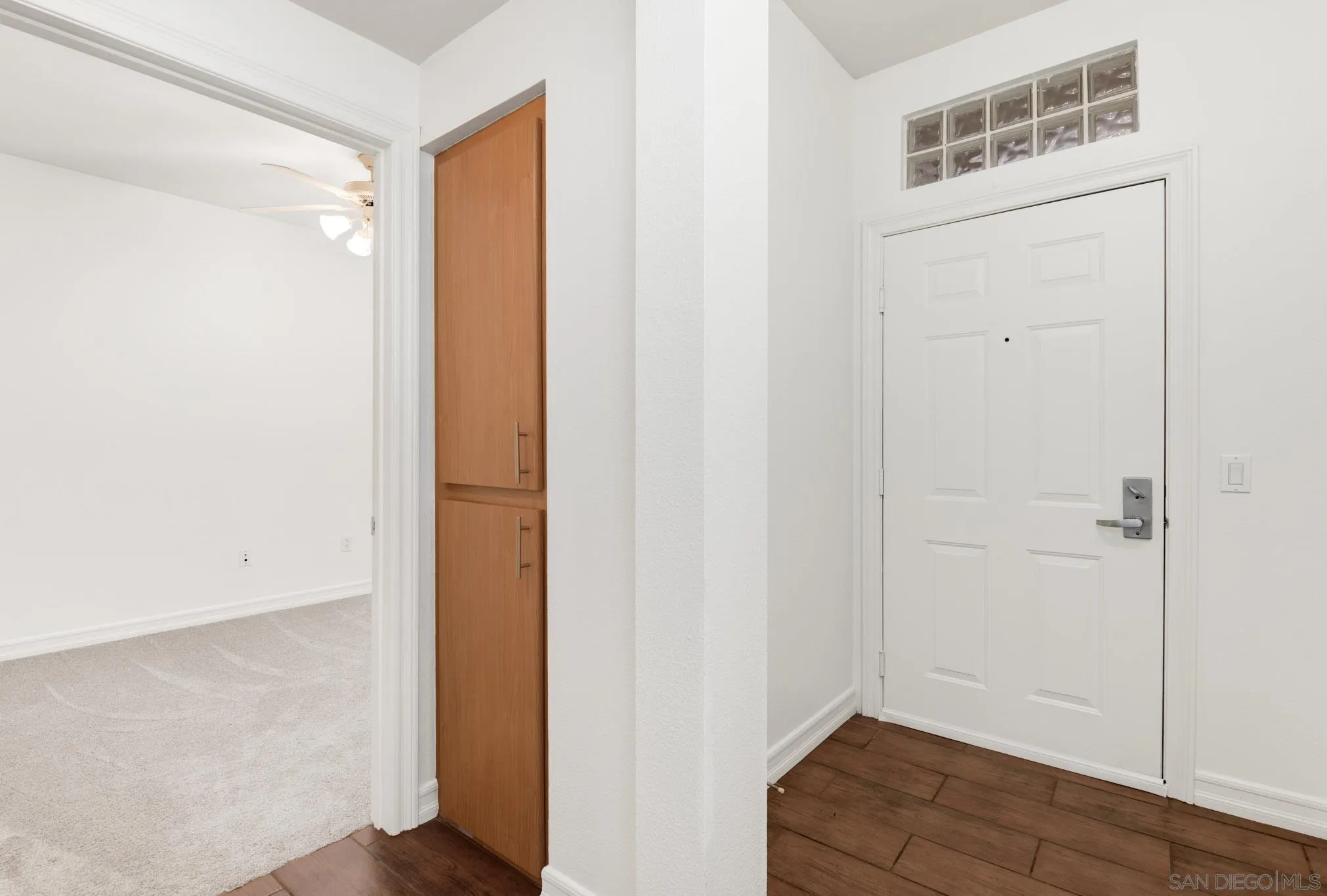1465 C Street, Unit 3301 San Diego, CA 92101 - Photo 19 of 31 a view of hallway with closet