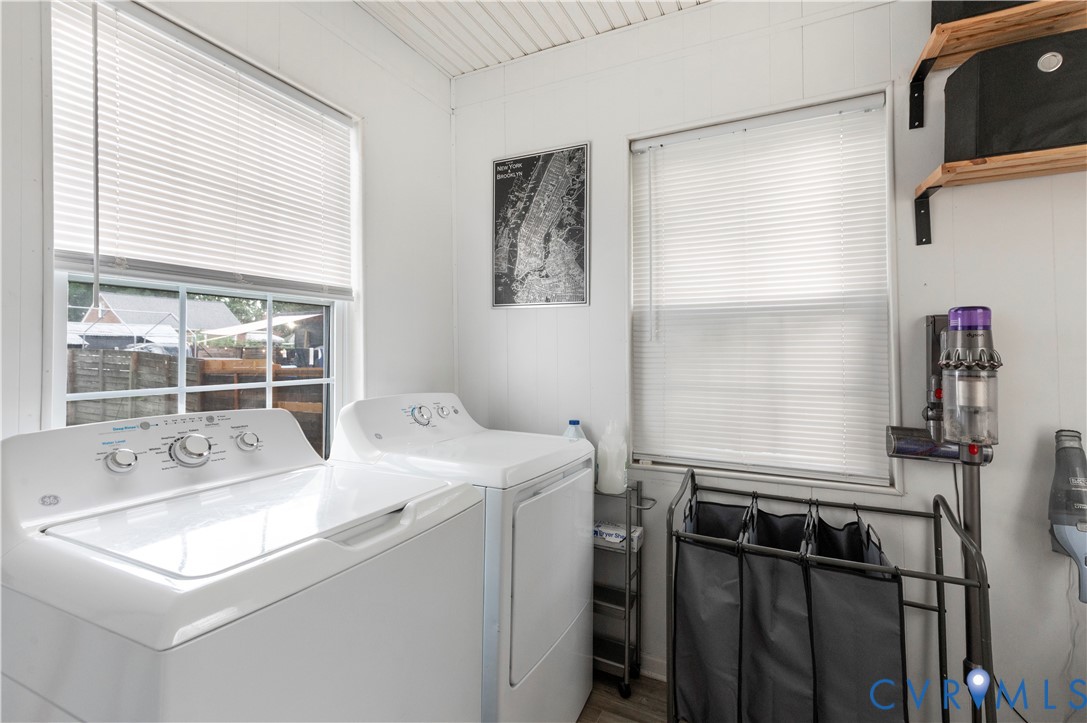 613 Rothesay Road Richmond, VA 23221 - Photo 15 of 36 Laundry room