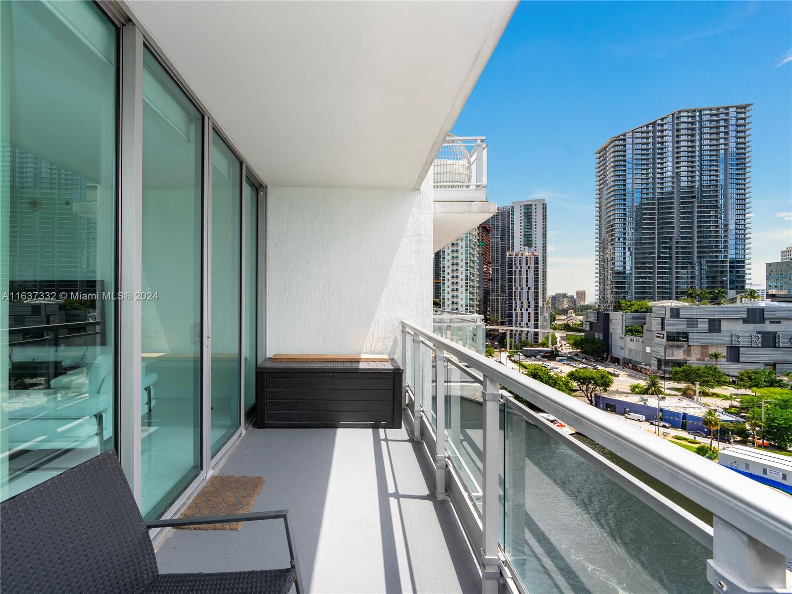 92 Southwest 3rd Street, Unit 1505 Miami, FL 33130 - Photo 3 of 37 a view of balcony and yard