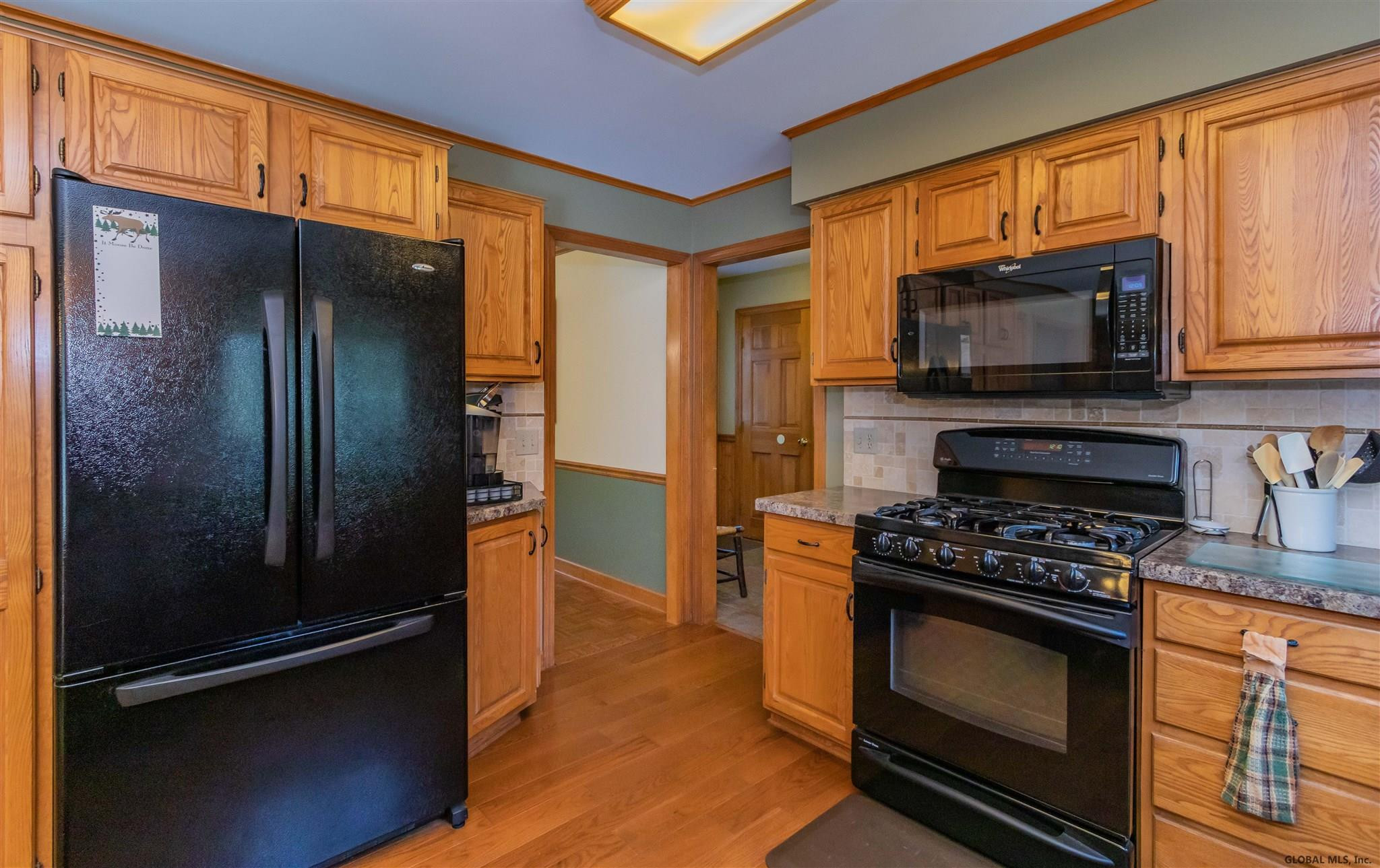 218 Spring Road Glenville, NY 12302 - Photo 10 of 63 Photo 10