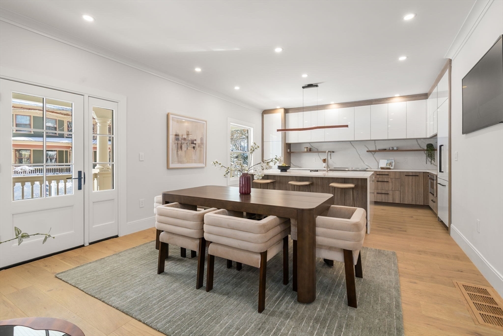 36 Osborne Road Brookline, MA 02446 - Photo 3 of 42