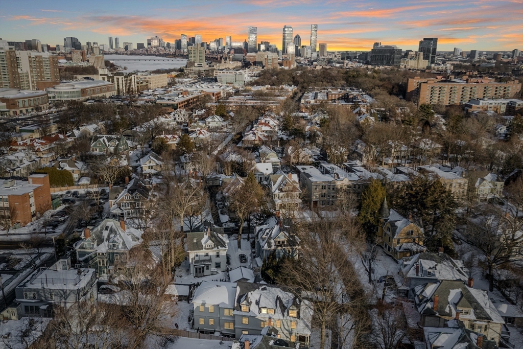 36 Osborne Road Brookline, MA 02446 - Photo 6 of 42