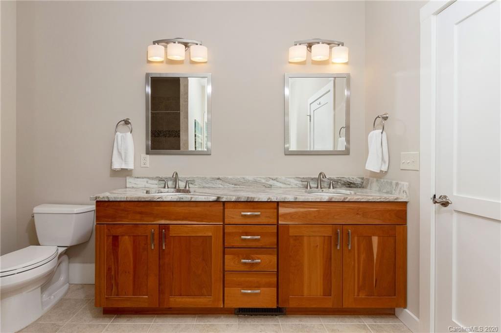 28 Gibson Road Asheville, NC 28804 - Photo 12 of 31 Gallery Image 12