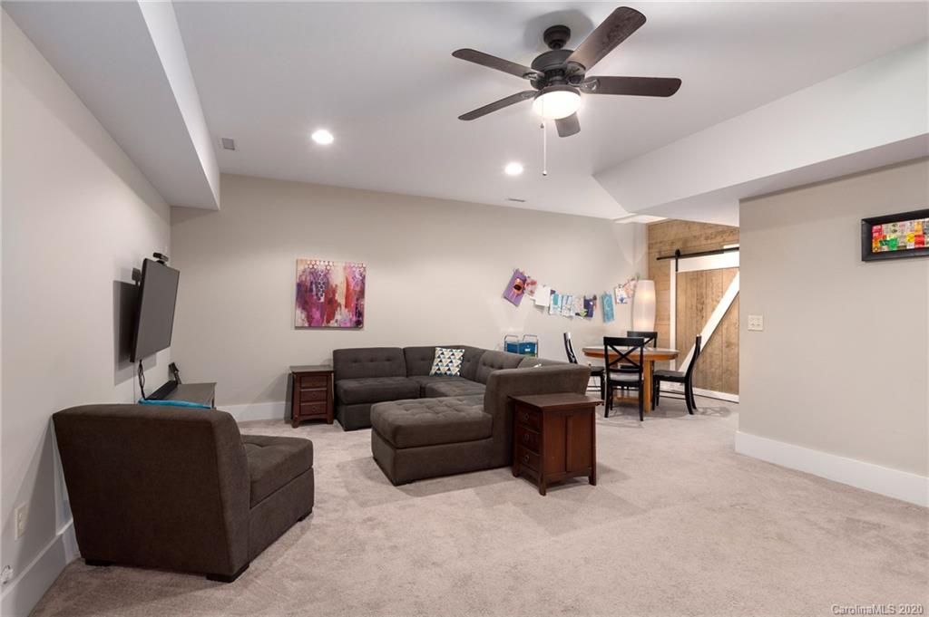 28 Gibson Road Asheville, NC 28804 - Photo 19 of 31 Gallery Image 19